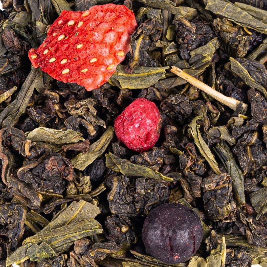 Thé Oolong aux fruits rouges – infusion à la fraise, cassis, framboise, groseille