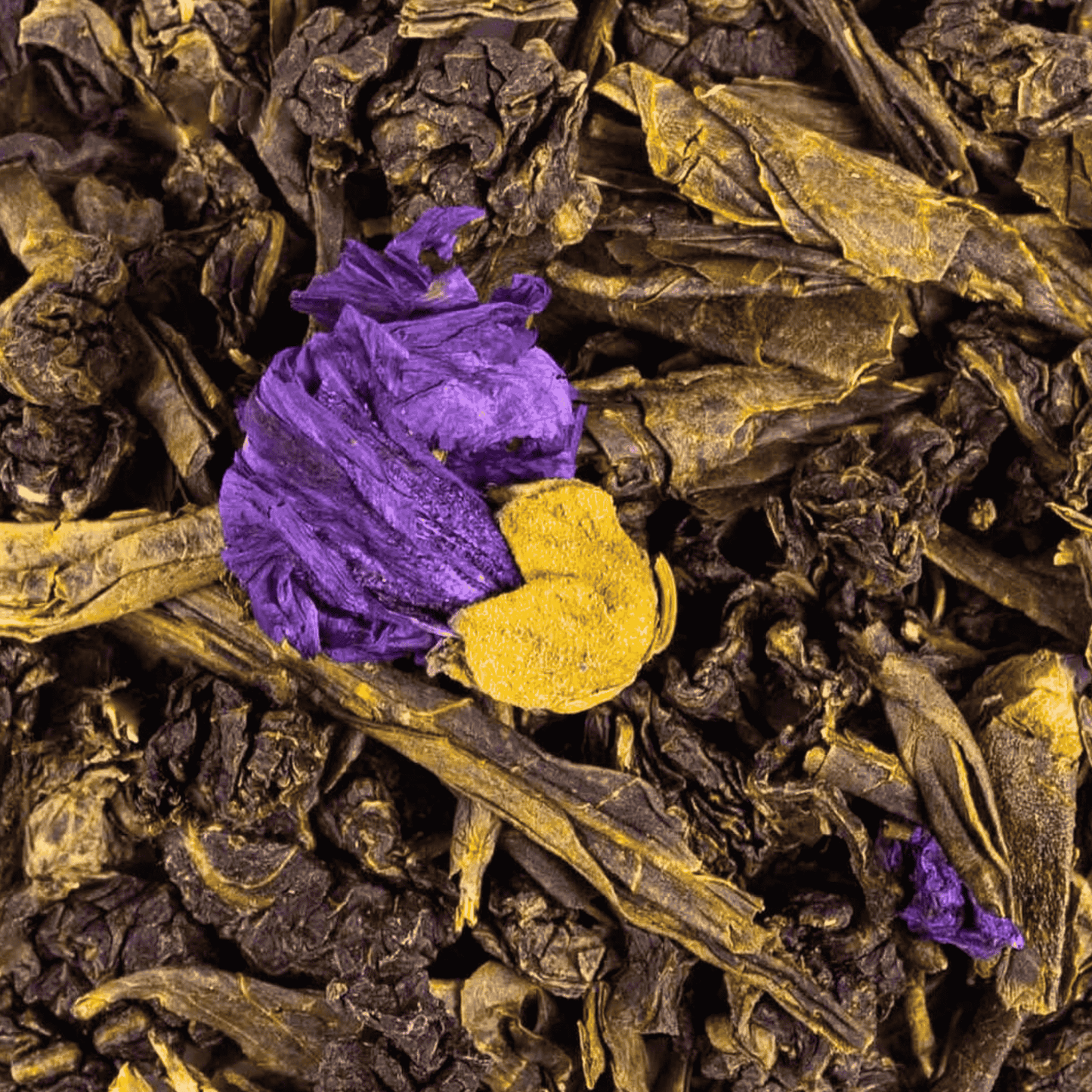 Thé Oolong et Sencha à la violette et vanille – mélange floral, doux et raffiné
